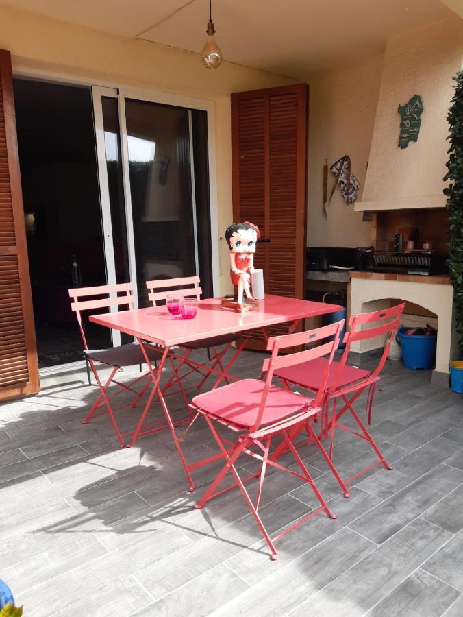 Agay Le Pti Bonheur 60M2 Rez De Jardin, En Bord De Mer Saint-Raphaël Exterior foto