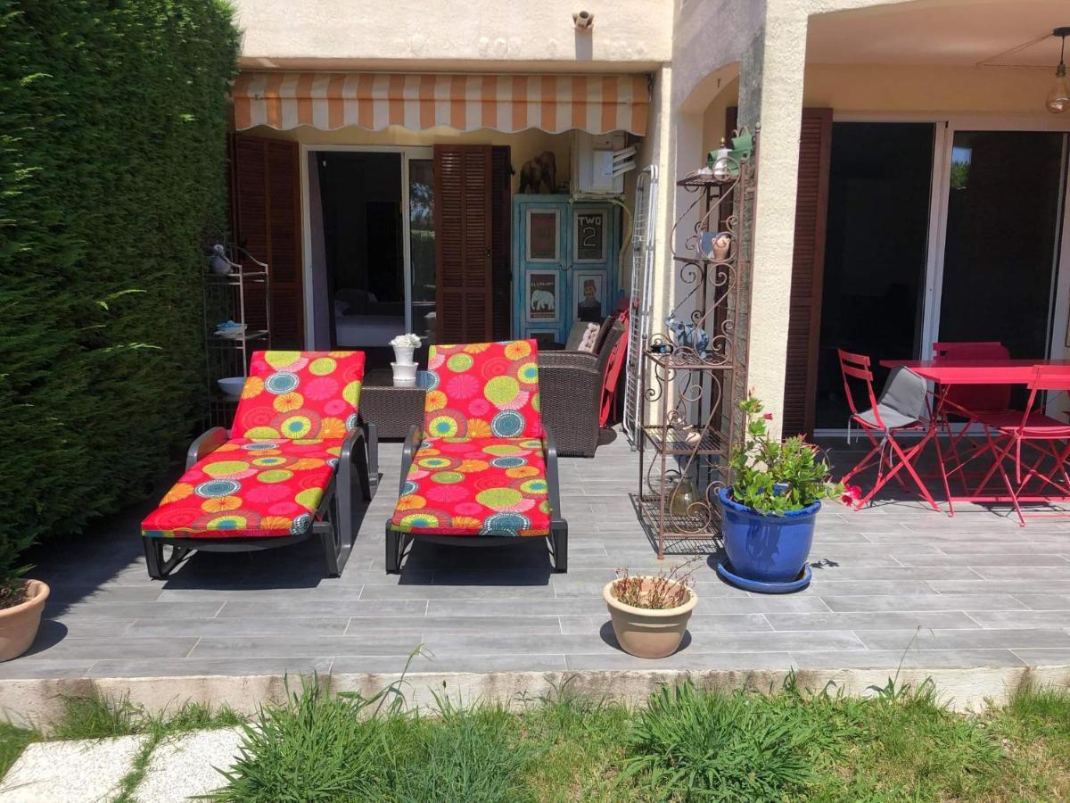 Agay Le Pti Bonheur 60M2 Rez De Jardin, En Bord De Mer Saint-Raphaël Exterior foto